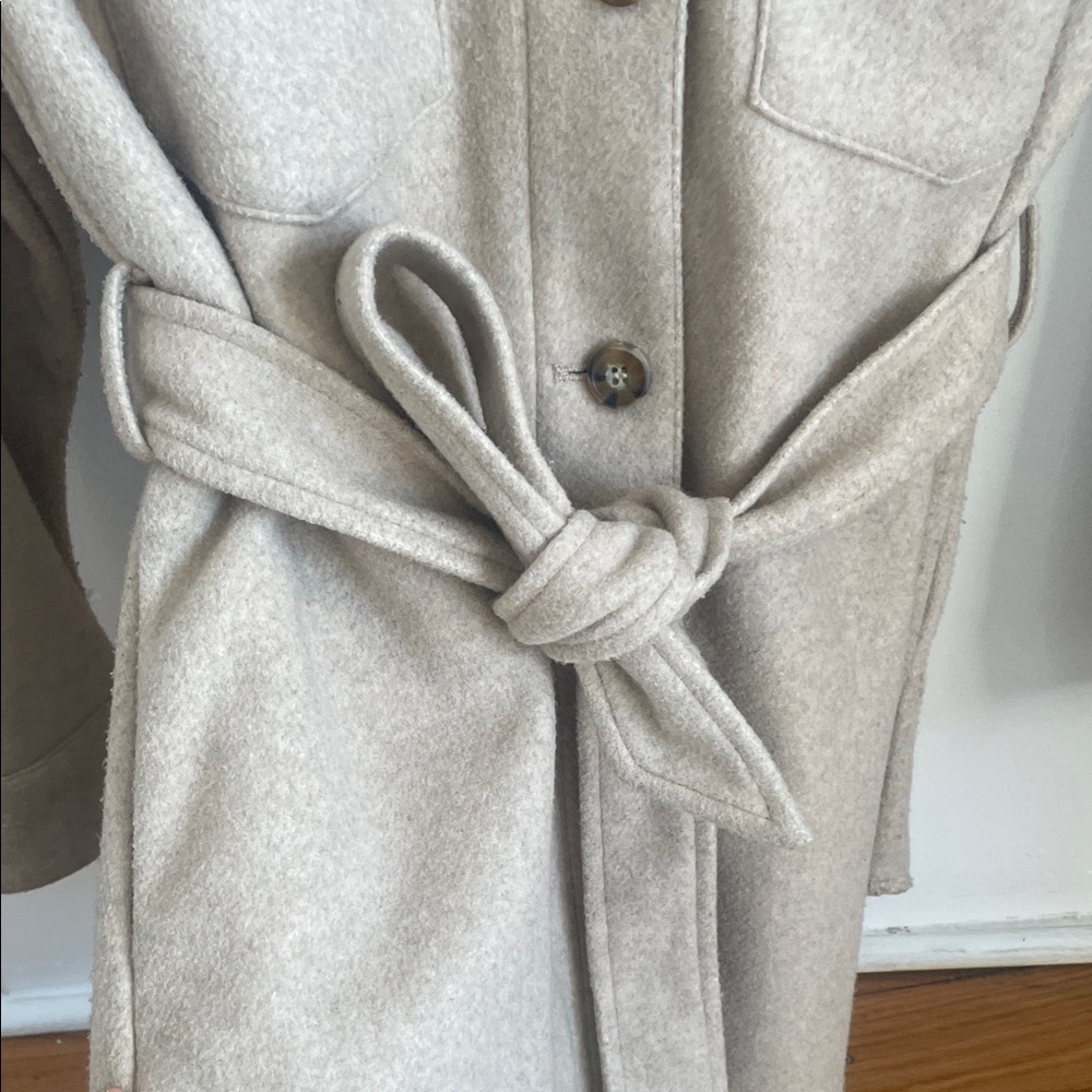 Zara Beige Belted Overshirt - Picture 4 of 12
